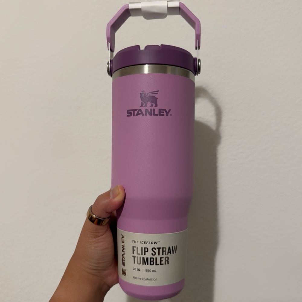 STANLEY The Iceflow Flip Straw Tumbler 30 OZ